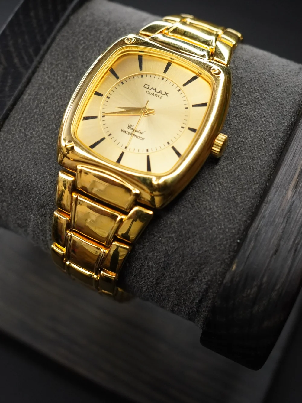 Omax HBC191 Quartz Gold-Tone Square Analog Watch Gold Dial Crystal